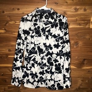 Tommy Hilfiger Button Down Navy and White Large